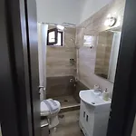Spartacus House Ξενοδοχείο Καλαμπάκα