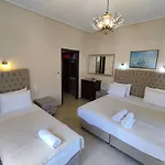 Spartacus House Καλαμπάκα