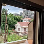 Spartacus House Hotell