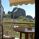 Spartacus House Ξενοδοχείο Καλαμπάκα
