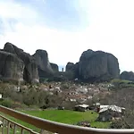 Ξενοδοχείο Spartacus House 3*
