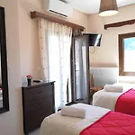 Spartacus House 3* Καλαμπάκα