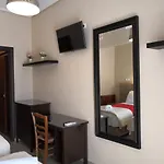 Ξενοδοχείο Spartacus House 3*