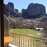 מלון Spartacus House