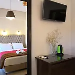 Spartacus House Ξενοδοχείο 3*