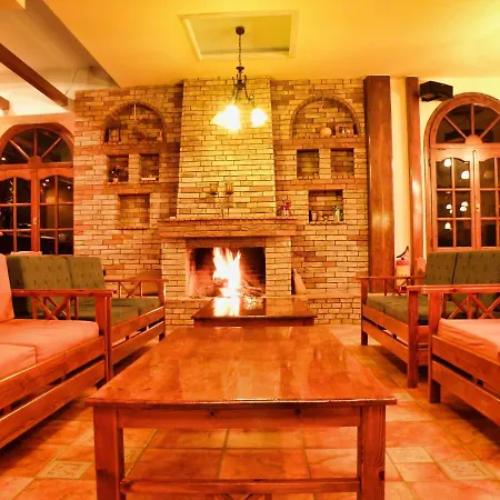 Spartacus House Hotel