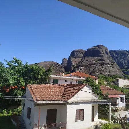Spartacus House Hotel 3*