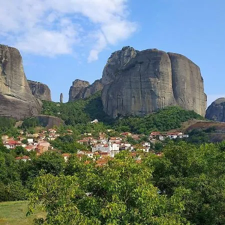 Spartacus House 3* Καλαμπάκα