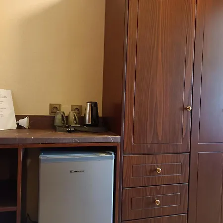 Hotel Spartacus House 3*