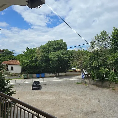 Ξενοδοχείο Spartacus House Καλαμπάκα