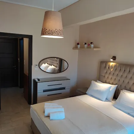 Spartacus House Hotell