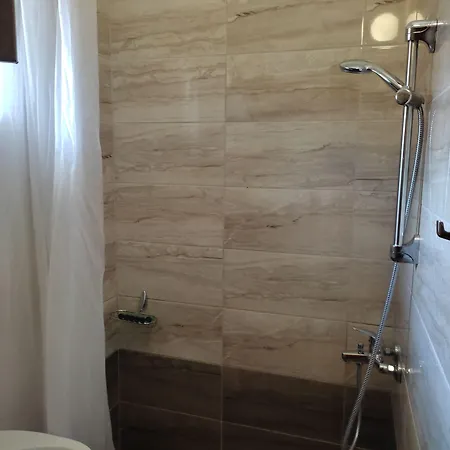 فندق Spartacus House كالامباكا