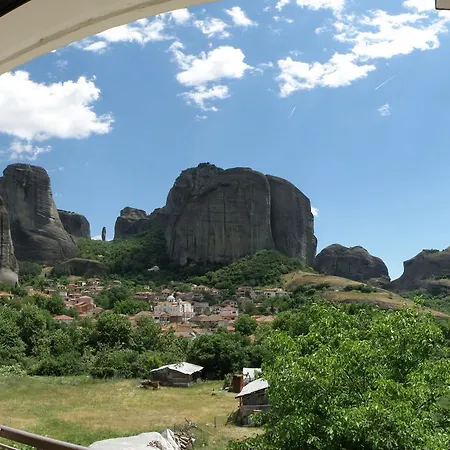 Spartacus House Ξενοδοχείο 3*