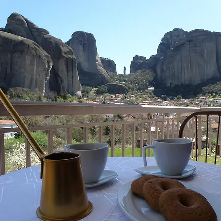 Spartacus House Hotel 3*