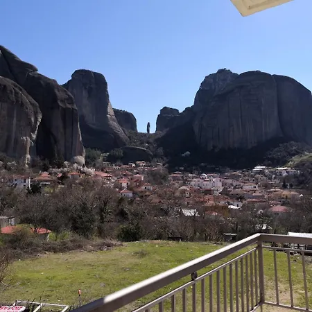 Spartacus House فندق