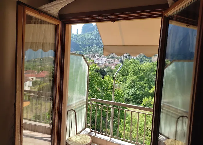 Spartacus House Hotel